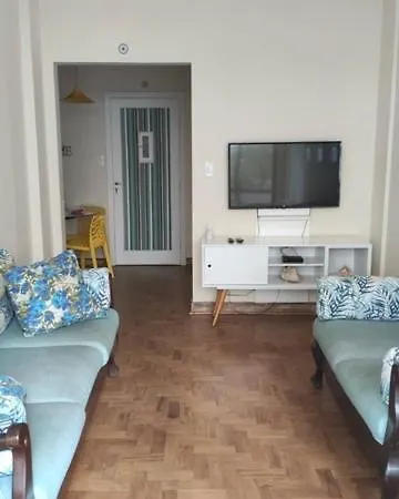 Apartamento frente ao mar Pitangueiras-2